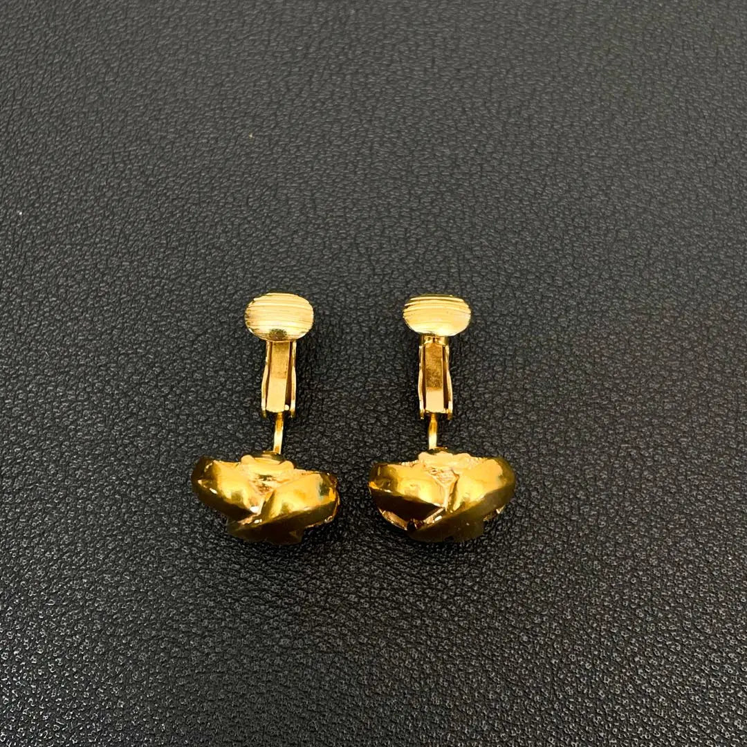 Good condition Chanel Coco Mark Earrings Big Coco Gold Engraved Comics