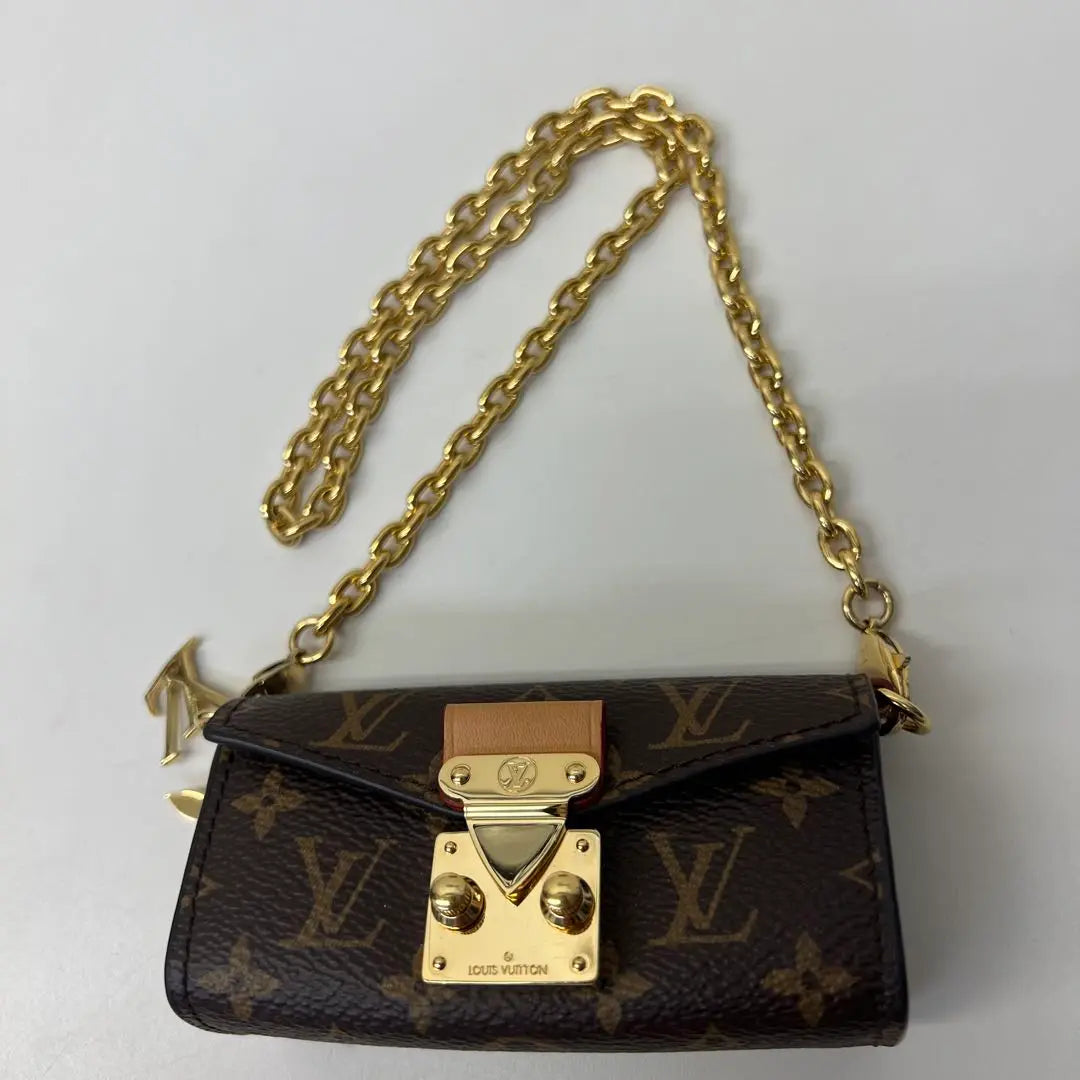 Price reduction [Good condition] Louis Vuitton Monogram Bitsy Pouch M00991 Pouch