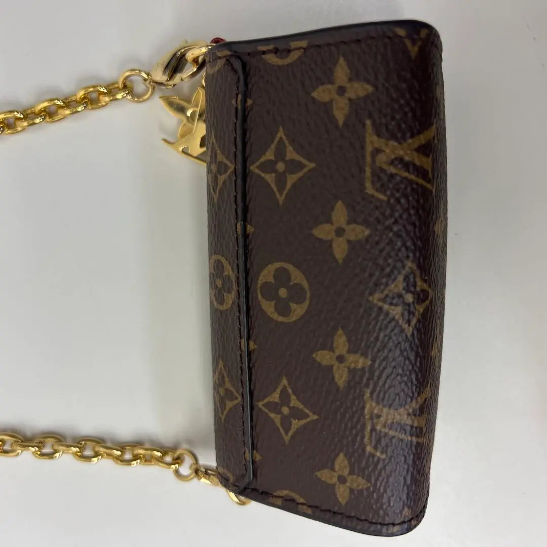 Price reduction [Good condition] Louis Vuitton Monogram Bitsy Pouch M00991 Pouch