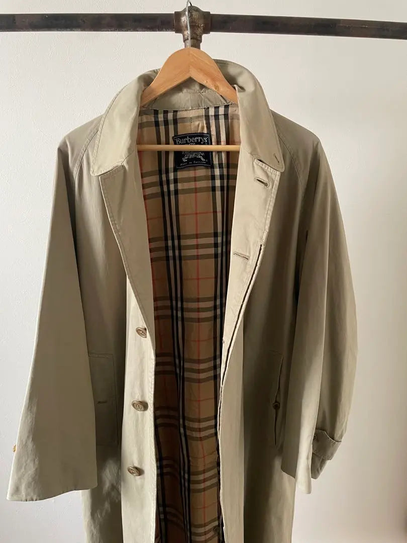 Special single sleeve Burberry trench collar Balmacaan coat