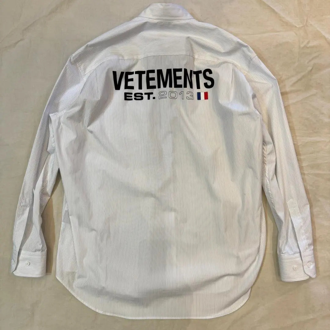 Camisa VETEMENTS nueva y genuina 24ss XS