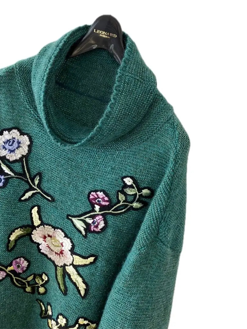 Unused with tag YUKI TORII Knit Embroidered Glitter Green