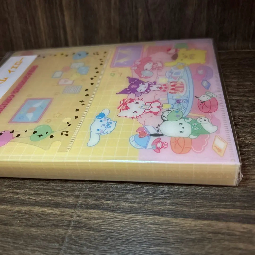 2024 Sanrio L size photo album Yellow Winning lottery Ichiban lottery lottery