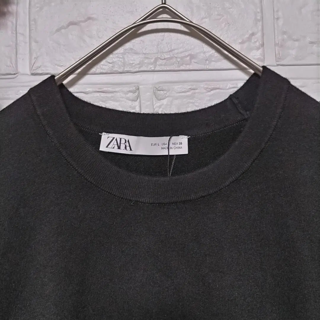 [ZARA] ZARA♡ Brand new and unused♡ Sweater♡ Long sleeves♡ Tops♡ Gold buttons【L】Black