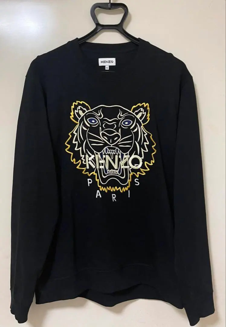 Great price reduction possible, in good condition KENZO sweatshirt 2022SS Regular price 89,800 yen