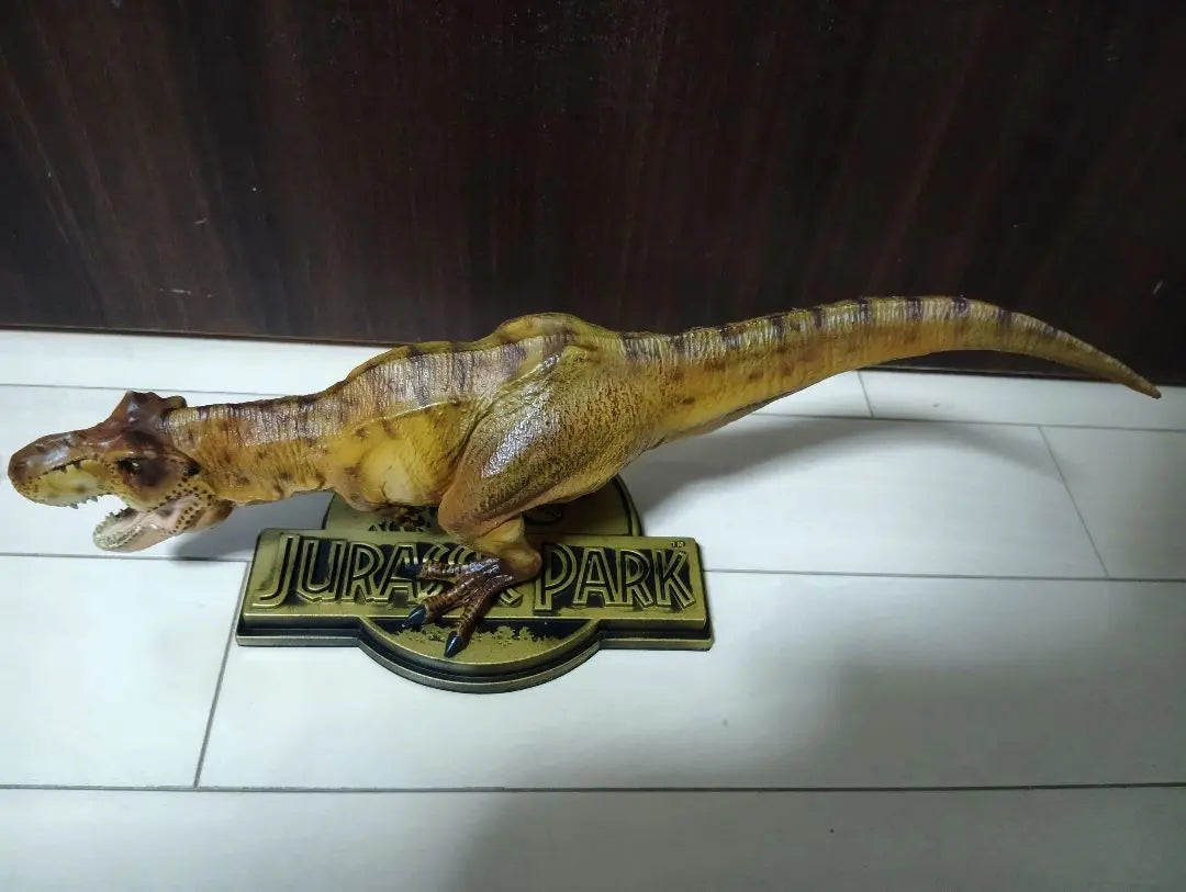 Jurassic Park 25th Anniversary Tyrannosaurus Trex Figure 30cm