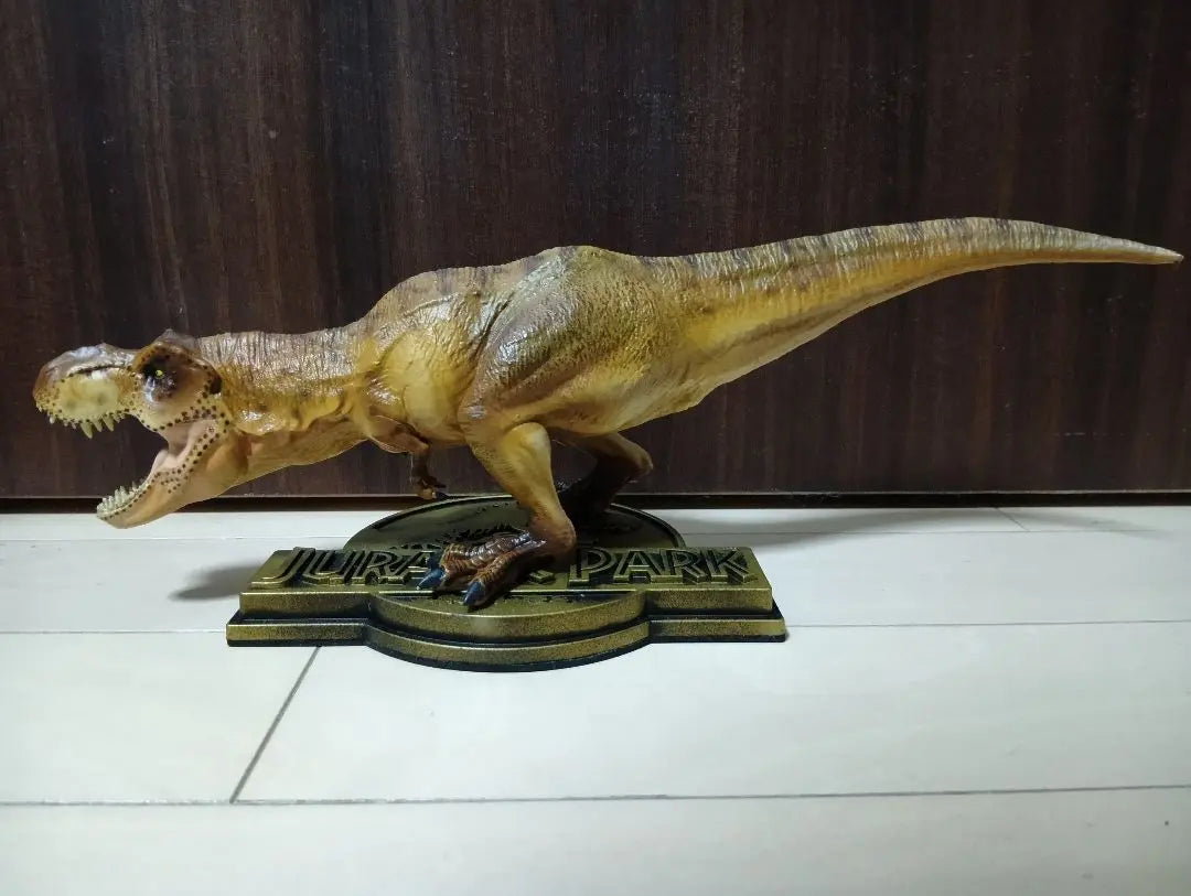 Jurassic Park 25th Anniversary Tyrannosaurus Trex Figure 30cm