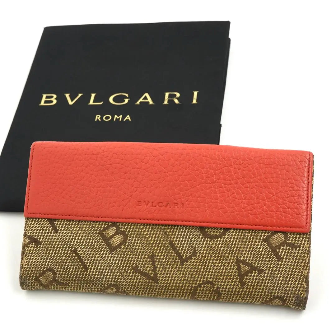 ✨Extremely beautiful item✨ BVLGARI long wallet canvas bicolor tri-fold engraved