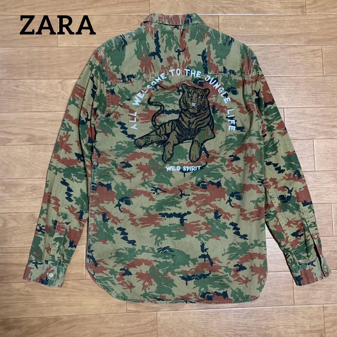 Camisa militar camuflaje tigre ZARA MAN con bordado de tigre