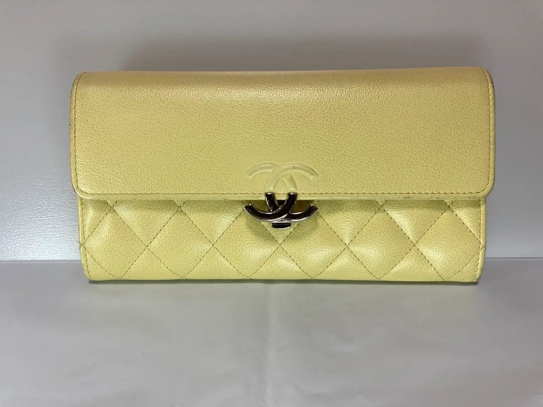 Anonymous delivery, fast delivery, Chanel long wallet, yellow quilting