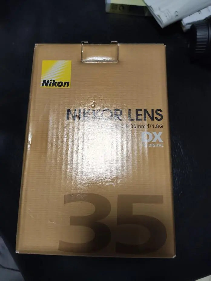 NIKKOR LENS NIKON Pin Focus 35mm f/1.8G AF-S