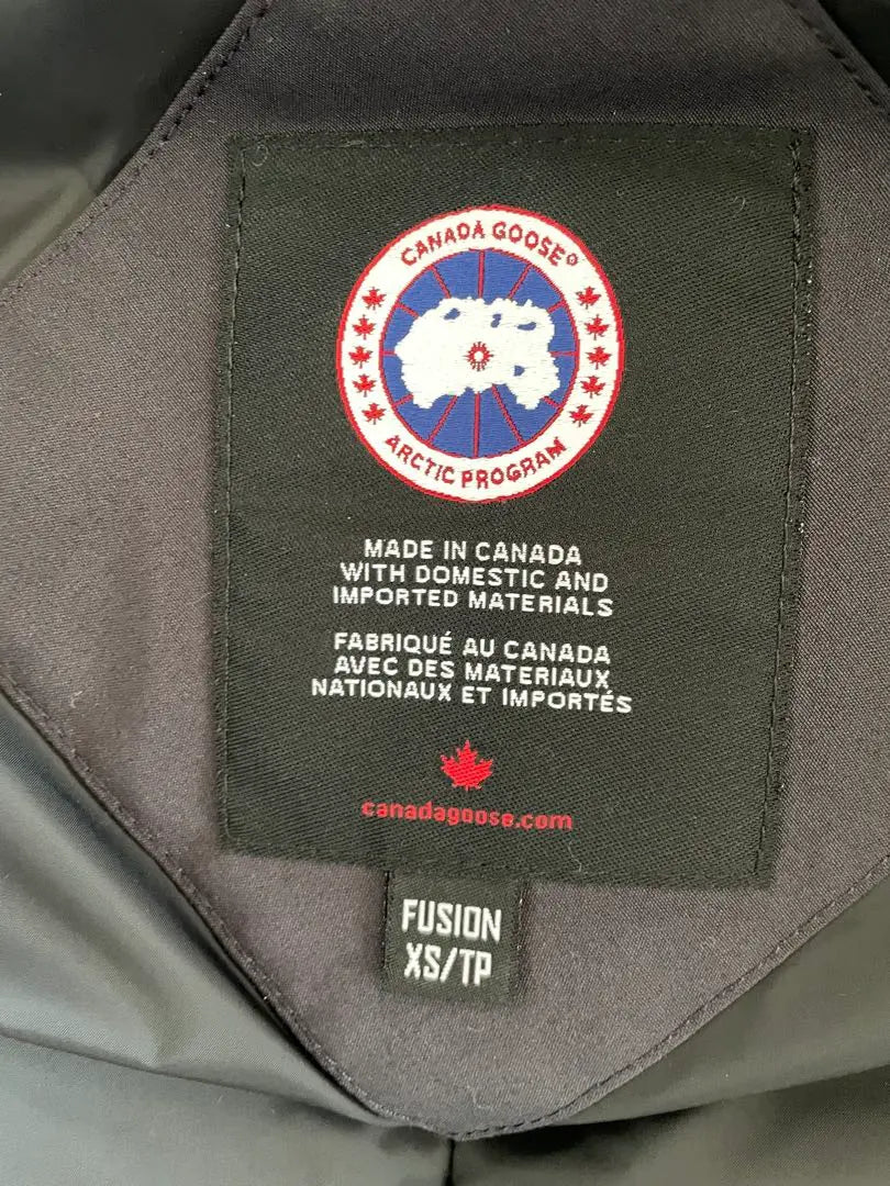 Price cut Canada Goose RossClair Parka Fusionfit | 値下げカナダグース ROSSCLAIR PARKA fusionfit