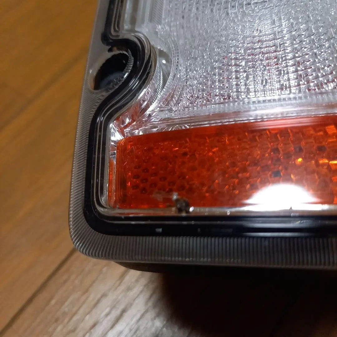 Daihatsu Hijet left tail lamp unit | ダイハツハイゼット左側テールランプユニット