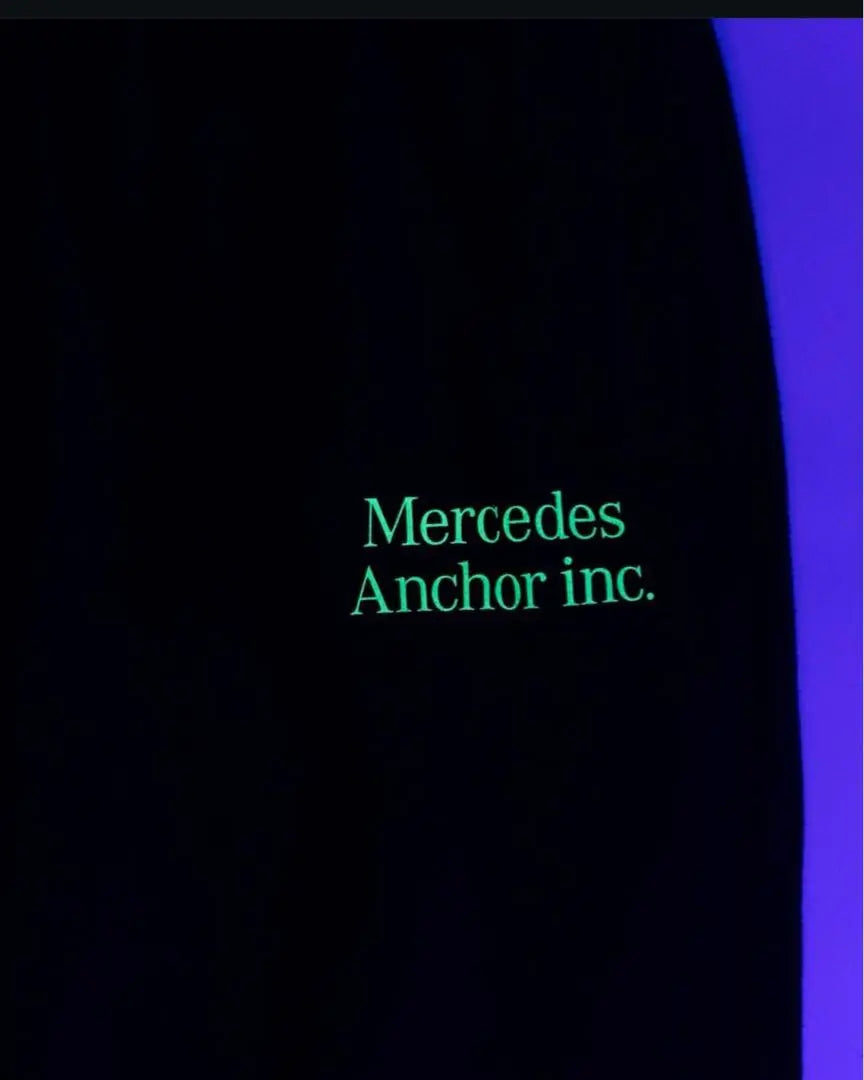 Mercedes Anchor Inc. Glow Logo Setup