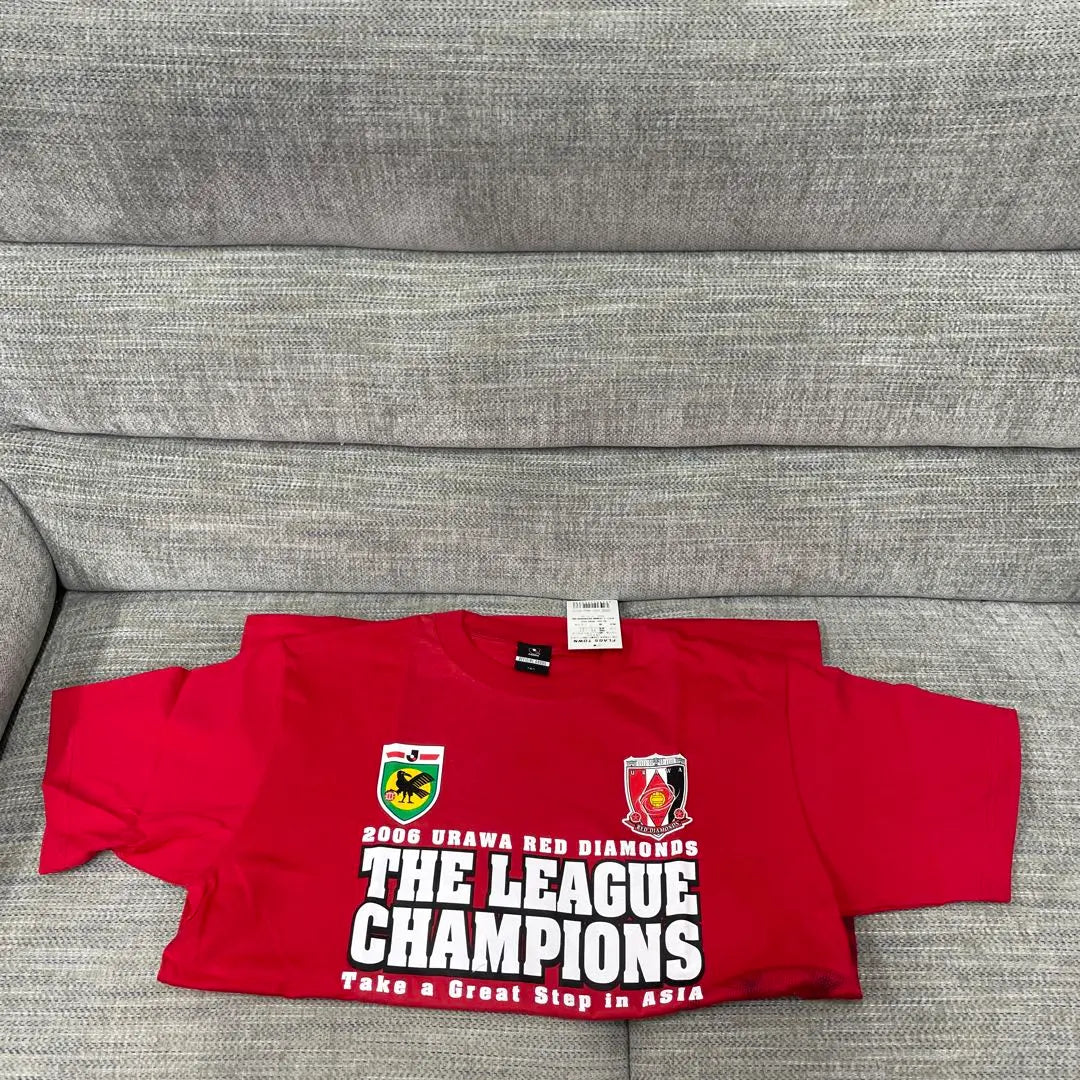 ★Unused item (opened for photography) 2006 Urawa Reds League Champion T-shirt L