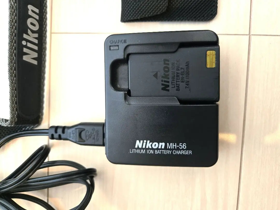 NIKON COOLPIX E8800 VR NIKKOR