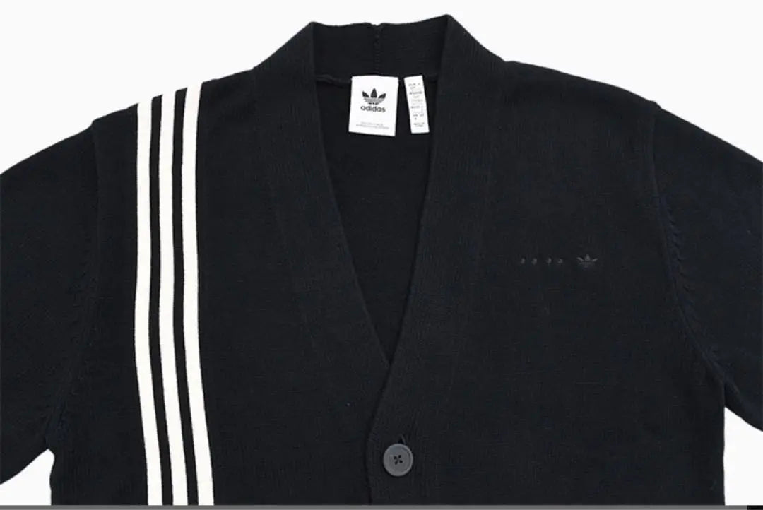 ⭐︎Sold out immediately New adidas cardigan Metro Originals V-neck L