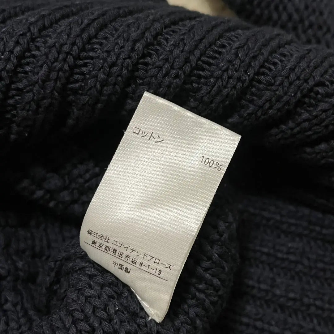 Beautiful condition Drawer Crew Neck Knit Sweater 3 Gauge Cotton Navy