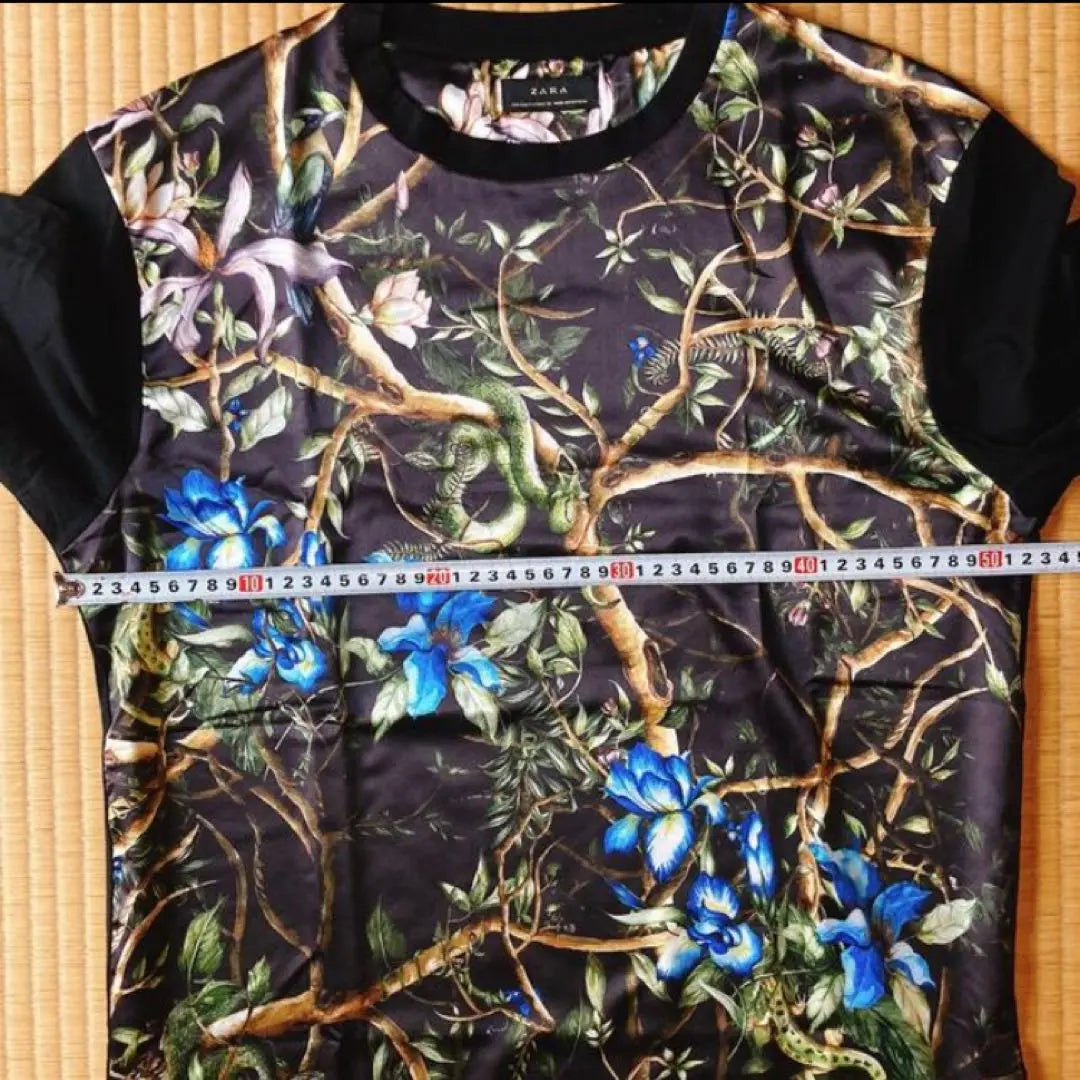 ZARA Docking Fabric Switching Snake All-over Pattern Cut and Sew Size M | ZARA ドッキング生地切り替えスネーク総柄カットソー　サイズM