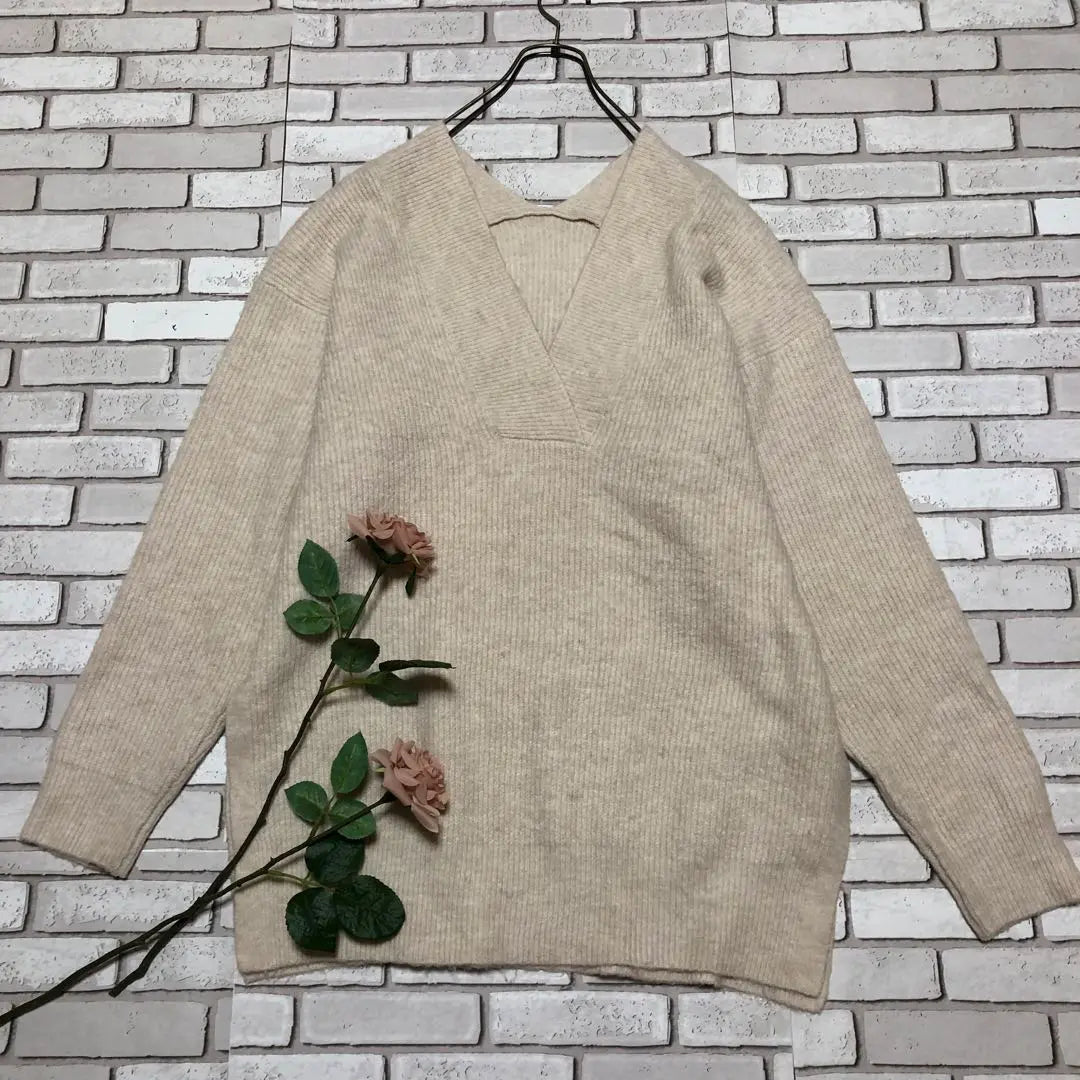 Mohair Sweater V -neck Yuru Dowapo Free Size Long Sleeve Cream Both Slits Slits | モヘアセーター Vネック ゆるダボ フリーサイズ 長袖クリーム色 両側スリット