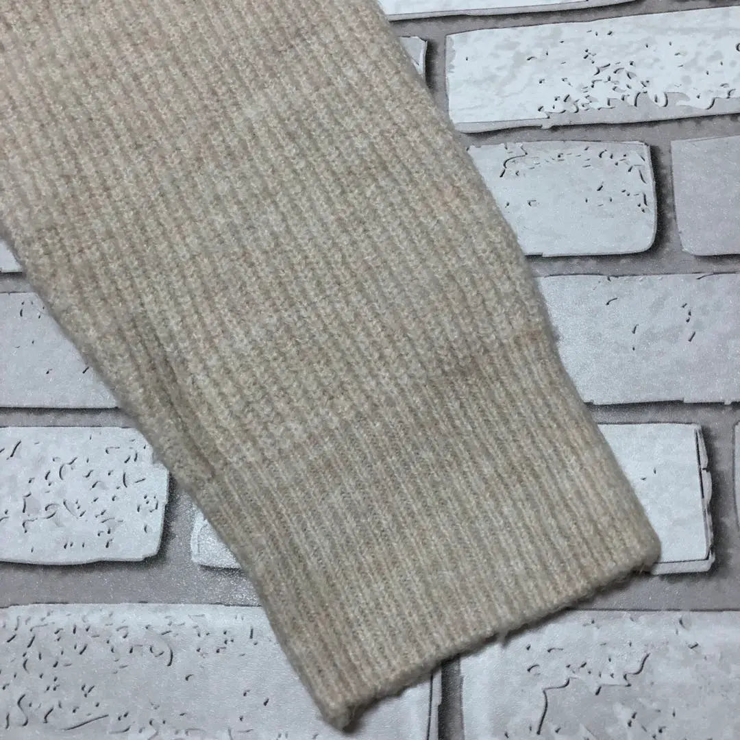 Mohair Sweater V -neck Yuru Dowapo Free Size Long Sleeve Cream Both Slits Slits | モヘアセーター Vネック ゆるダボ フリーサイズ 長袖クリーム色 両側スリット