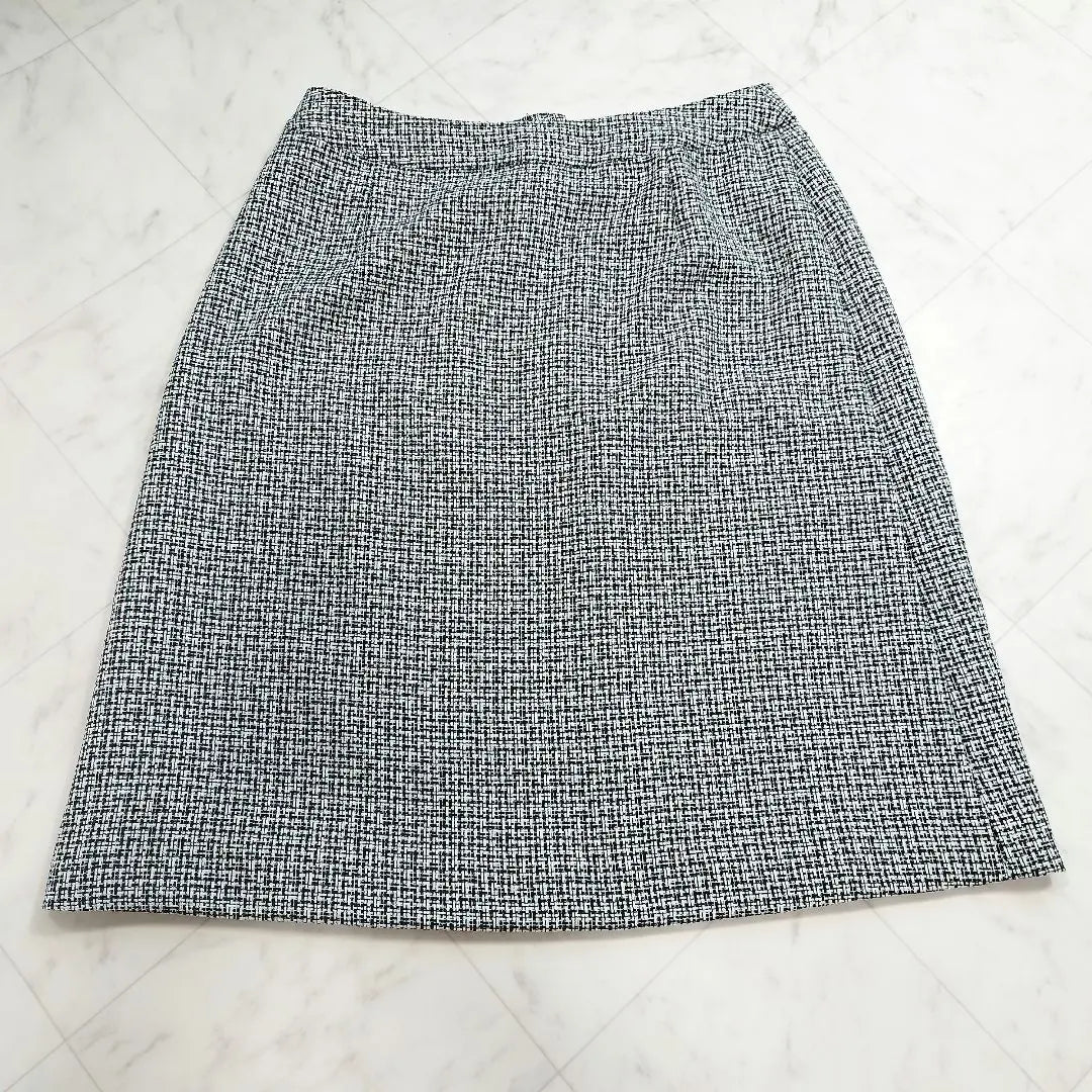 Large size women's tweed collarless jacket skirt formal