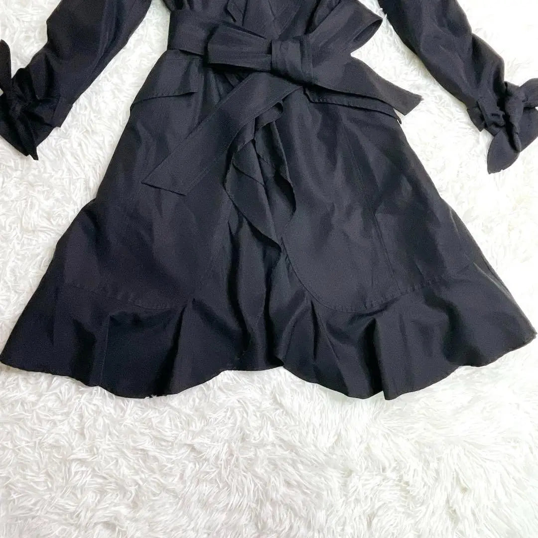 Beautiful condition ✨ Ingeborg ruffle trench coat size9 black silk blend