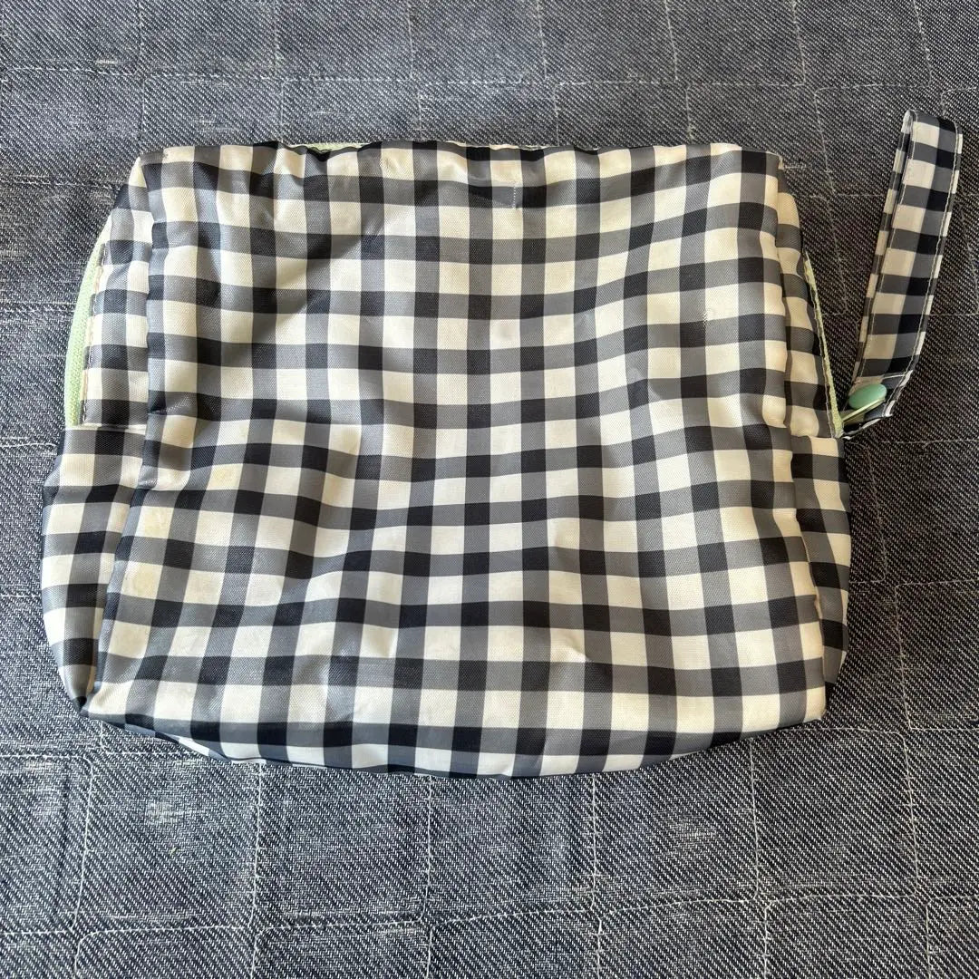 Bolsa para pañales con estampado de cuadros y correa para toalla