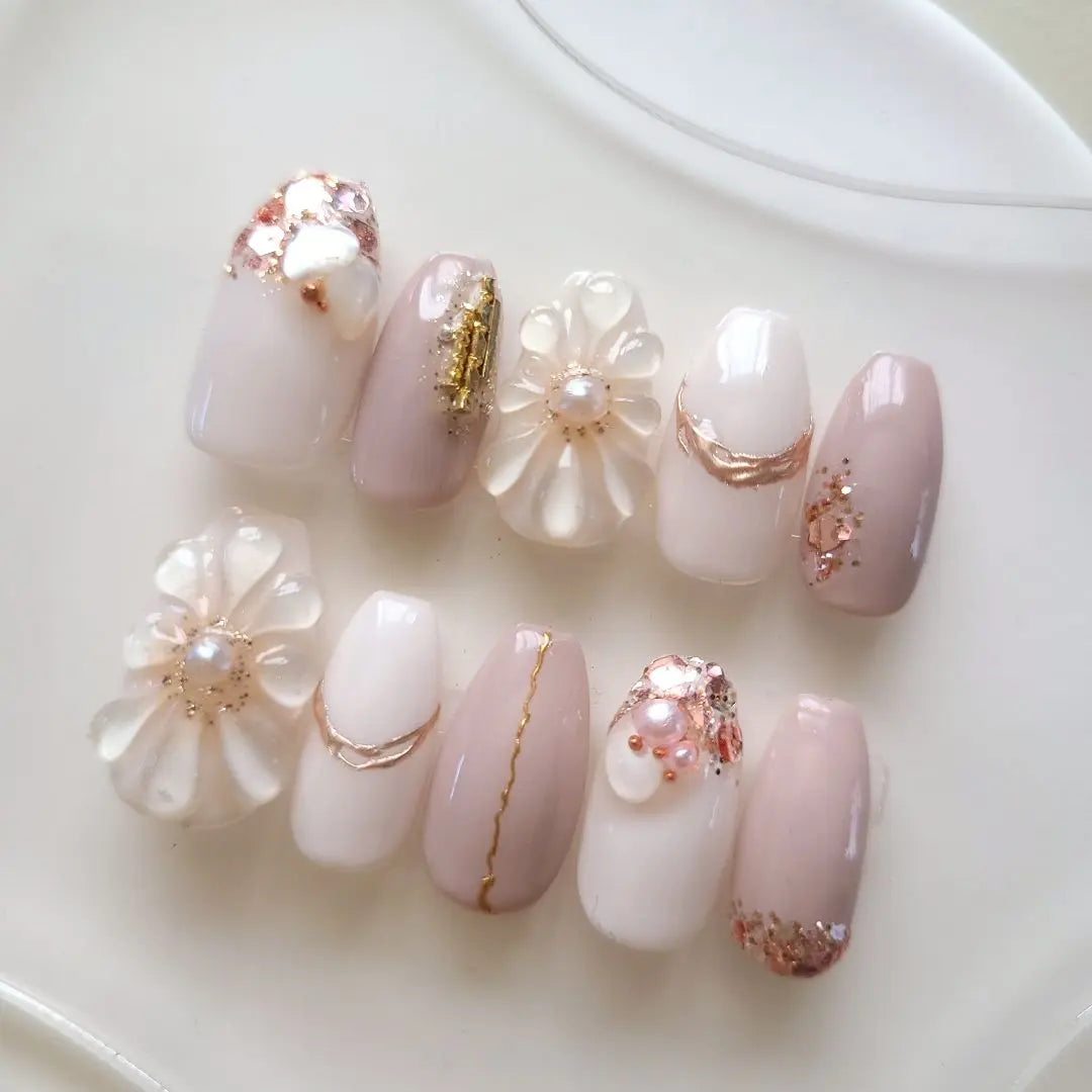 Nail tips, size-ordered, nuanced nails, plump nails, bridal nails