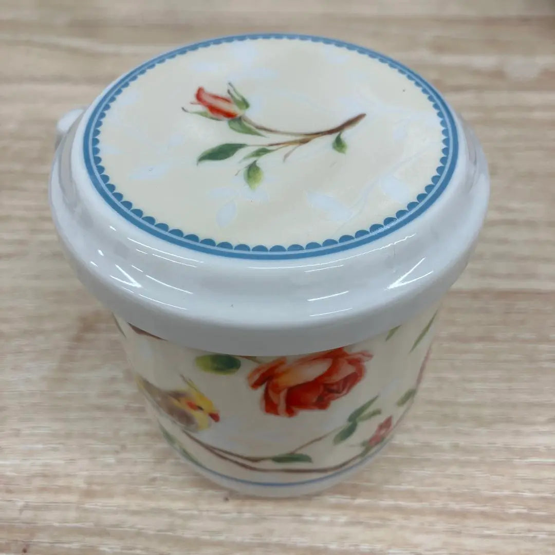 NARUMI Mug with Lid Flowers and Birds