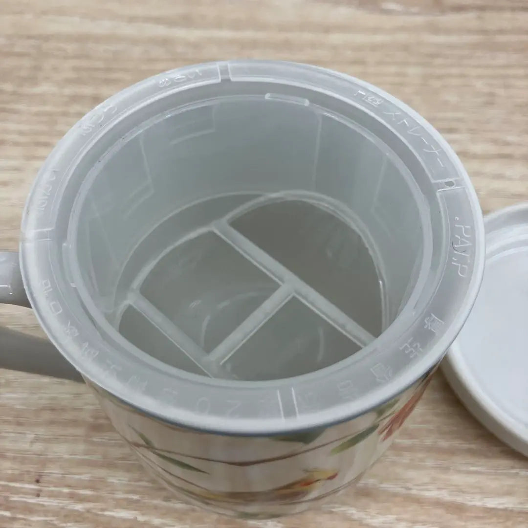 NARUMI Mug with Lid Flowers and Birds