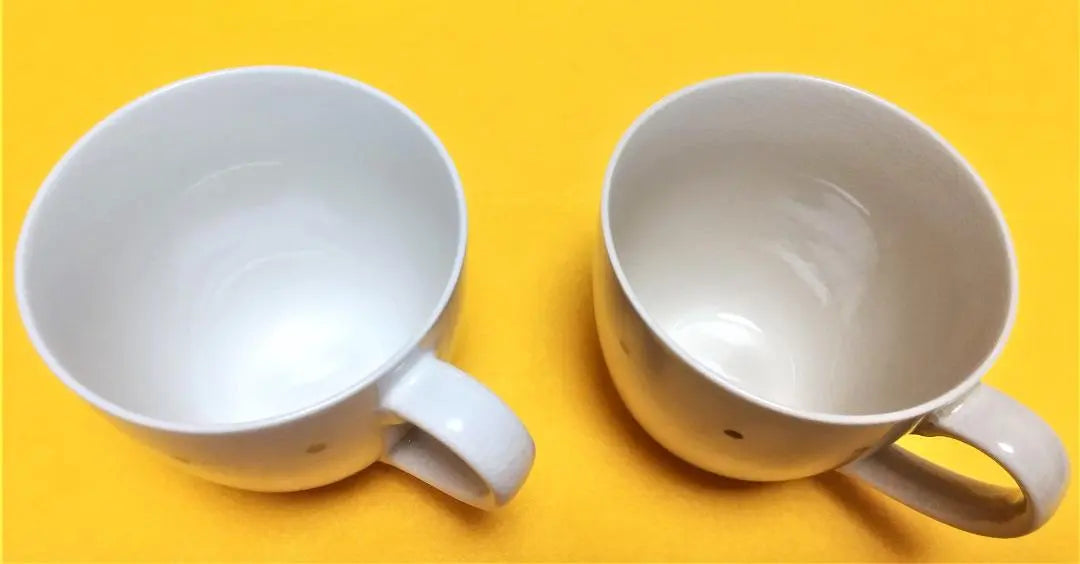 Juego de tazas de té en pares, artículo sin usar