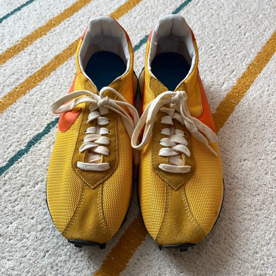 LD1000 Nike Yellow Orange Shoes