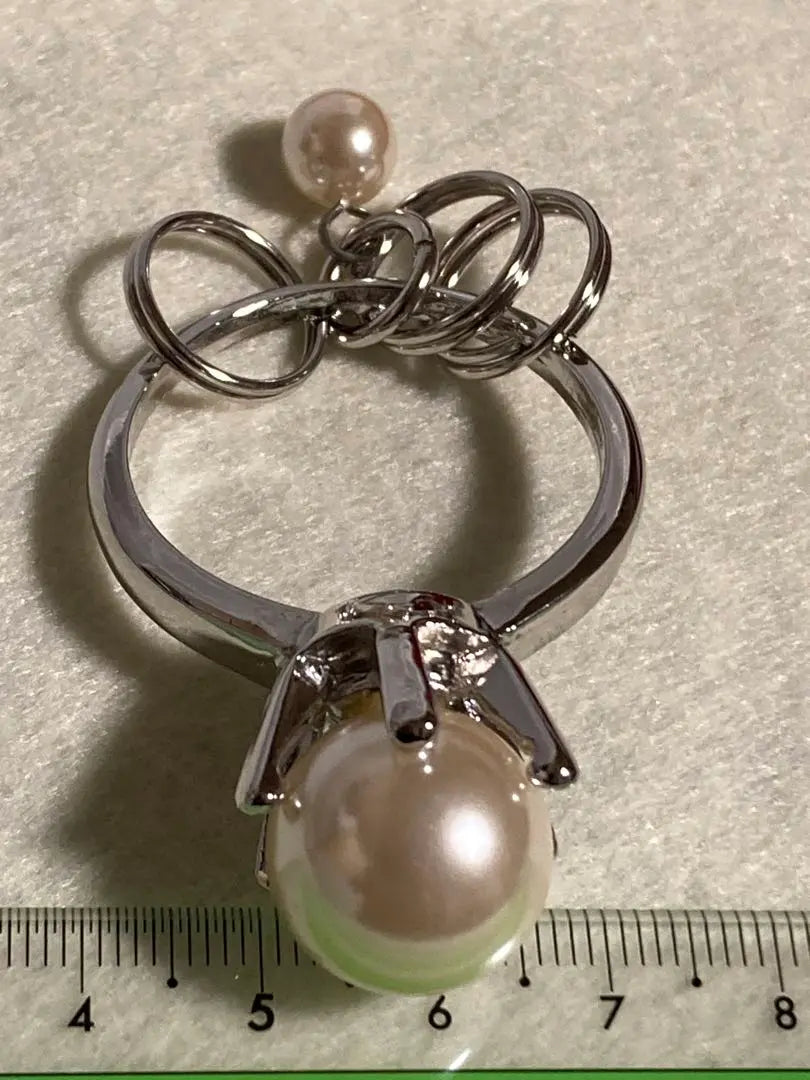 Pearl ring key ring key chain