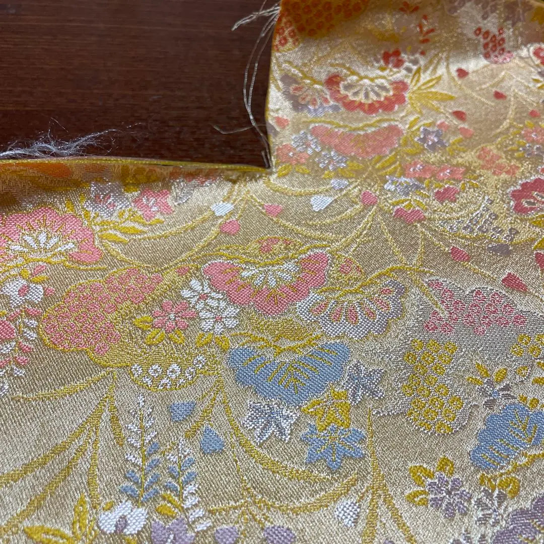 1 pieza de kimono dedicado a Hana Mari No.174 | 華まり様専用 着物のハギレ 1枚 No.174