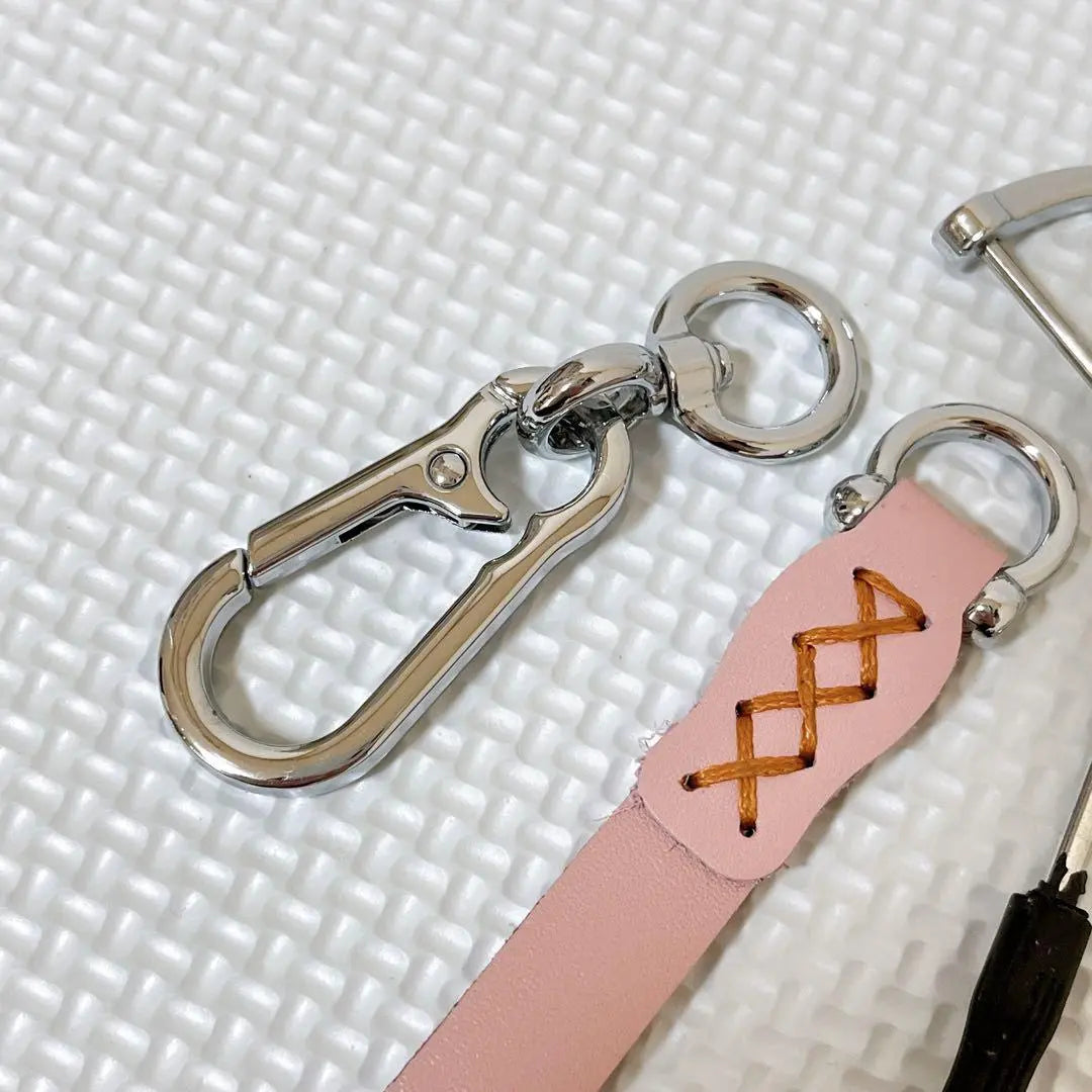 Car Keychain Genuine Leather Keychain Pink Smart Keychain