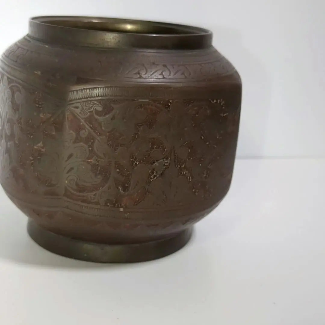 Made in India Metalworking Small Items Engraved Handmade Tea Canister Bonbonniere Confectionery