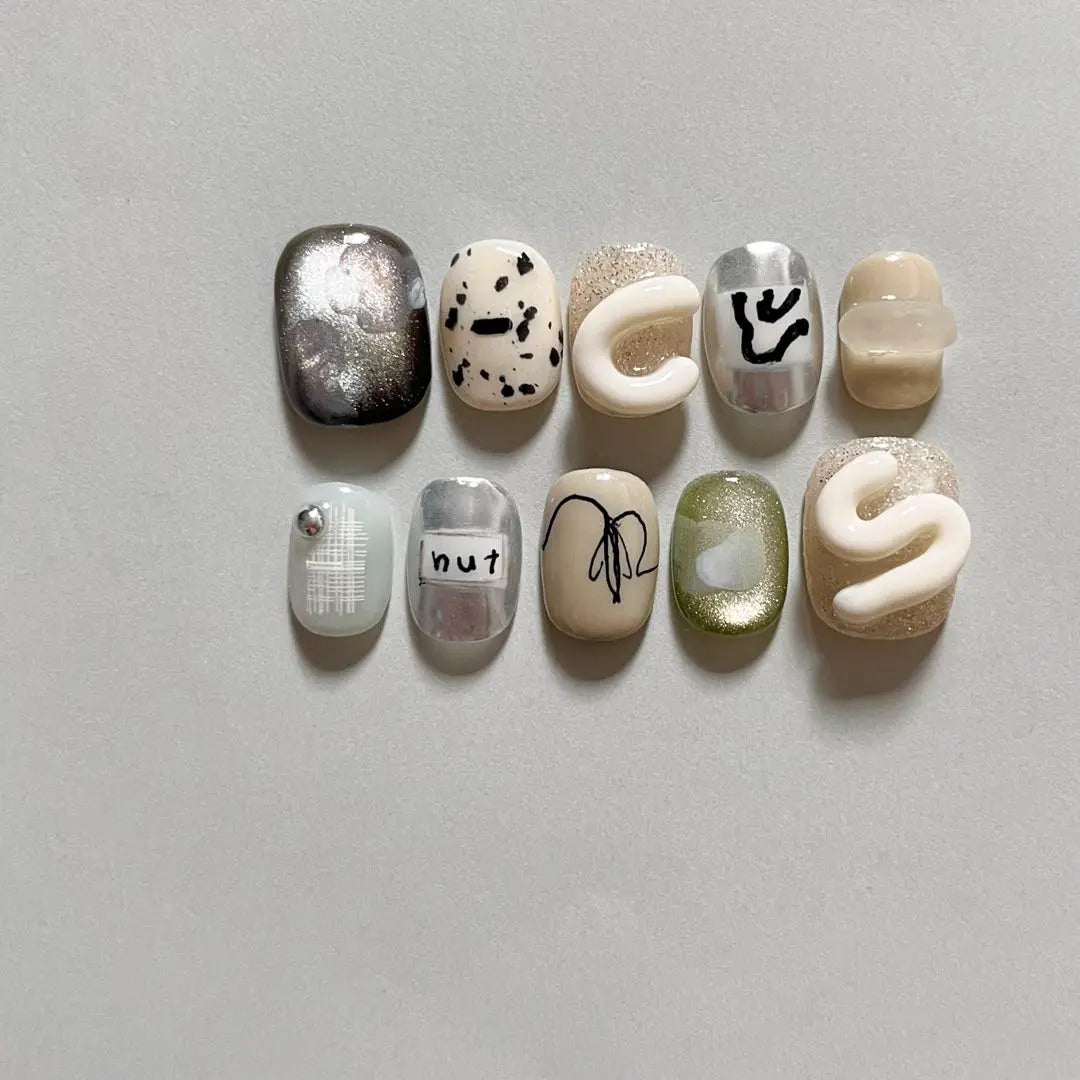 [24] Nail tips, unique nails, doodle nails, nuanced nails, chigging nails