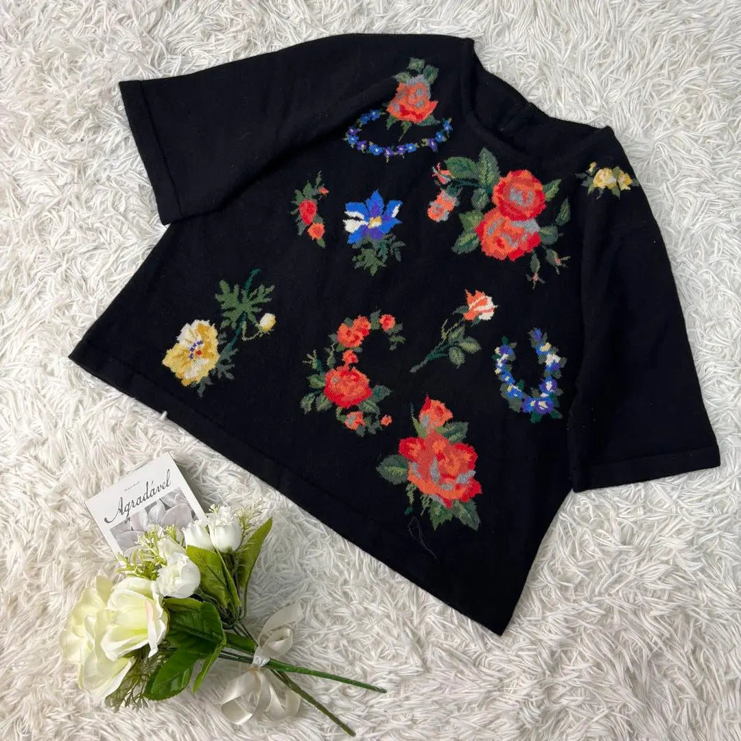 Hermoso estado ✨ Suéter floral 100% cachemira, negro, talla 11, talla L