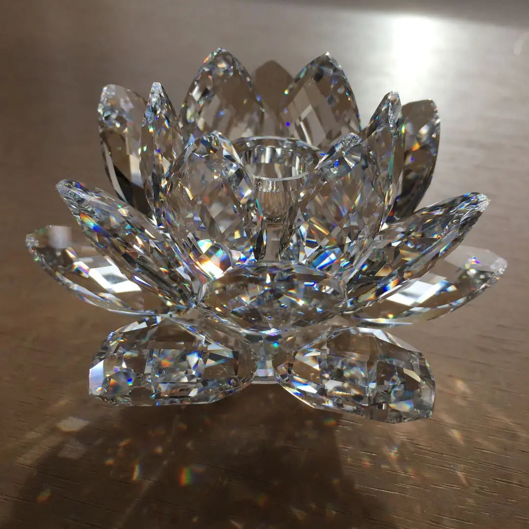 Swarovski Water Lily Candle Folding