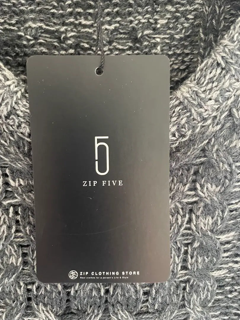 ☆Nuevo y sin usar con etiqueta☆¡Suéter de punto con cuello en V gris ZIP FIVE!