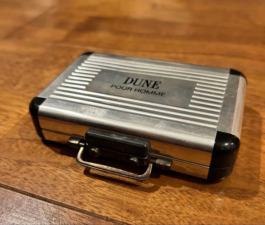 [Price reduction] Dior DUNEPOURHOMME Travel Shaving Kit