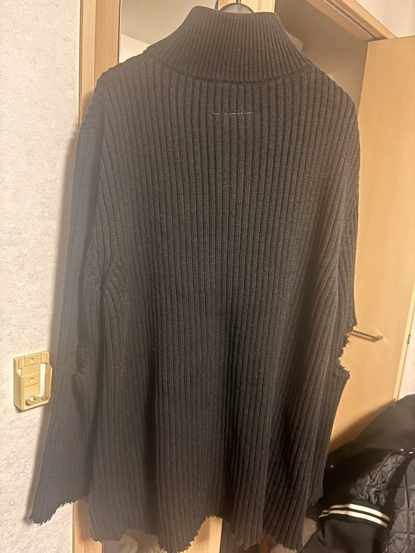 [Extremely beautiful] MM6 Maison Margiela Damaged Driver Knit