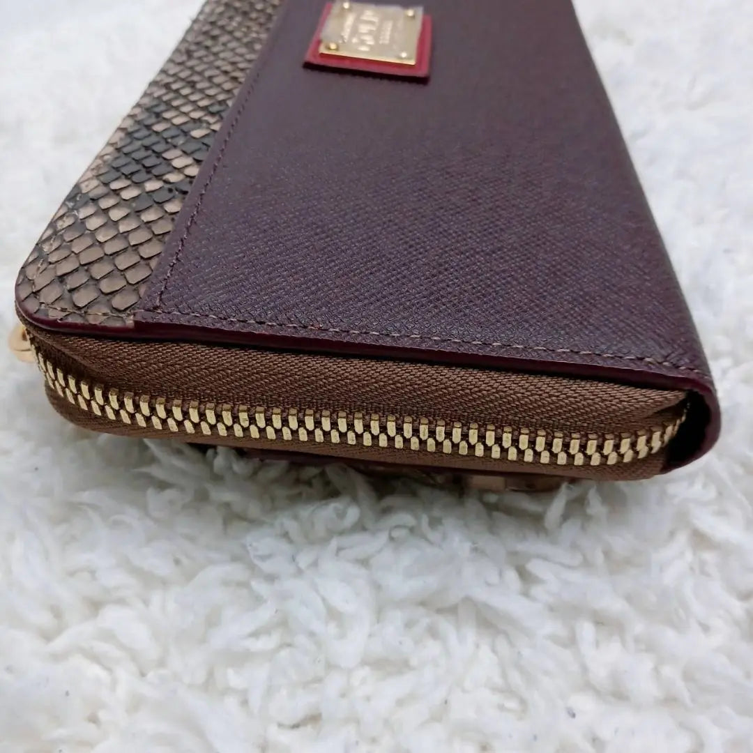 COCOCELUX GOLD Chain Wallet Wallet Python Embossed