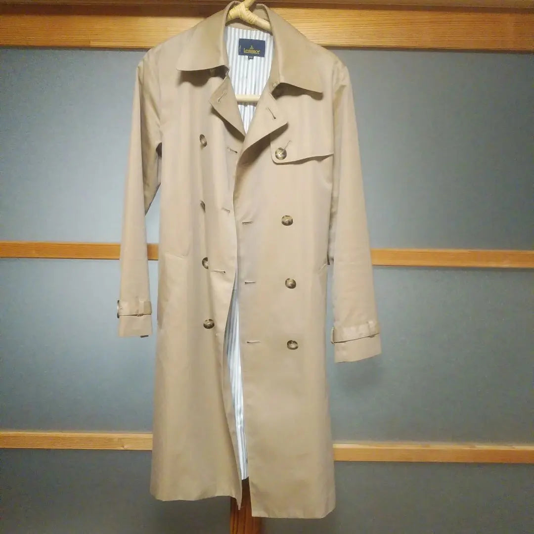 Luminoa trench coat