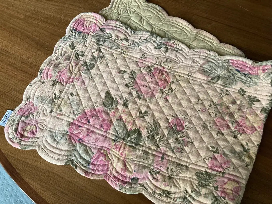 American Country Tea Dyed Table Runner