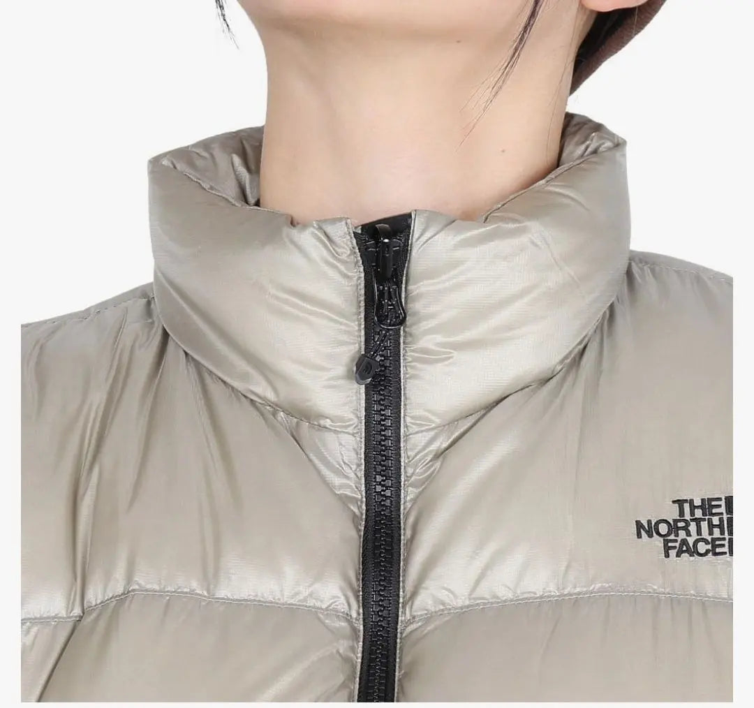 THE NORTH FACE Chaqueta de plumas beige | LA CARA NORTE