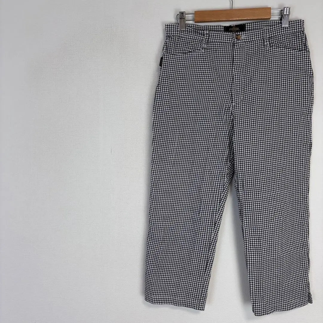 ◇Fendi [M] Half pants Houndstooth pattern Slim Beautiful stretch