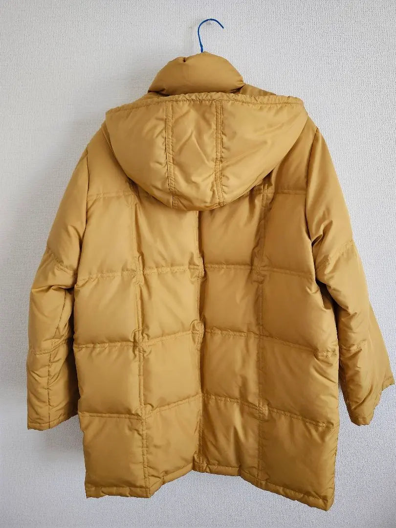 Beautiful item✨ Sanyo Shokai sanyocato yellow color down jacket cold protection