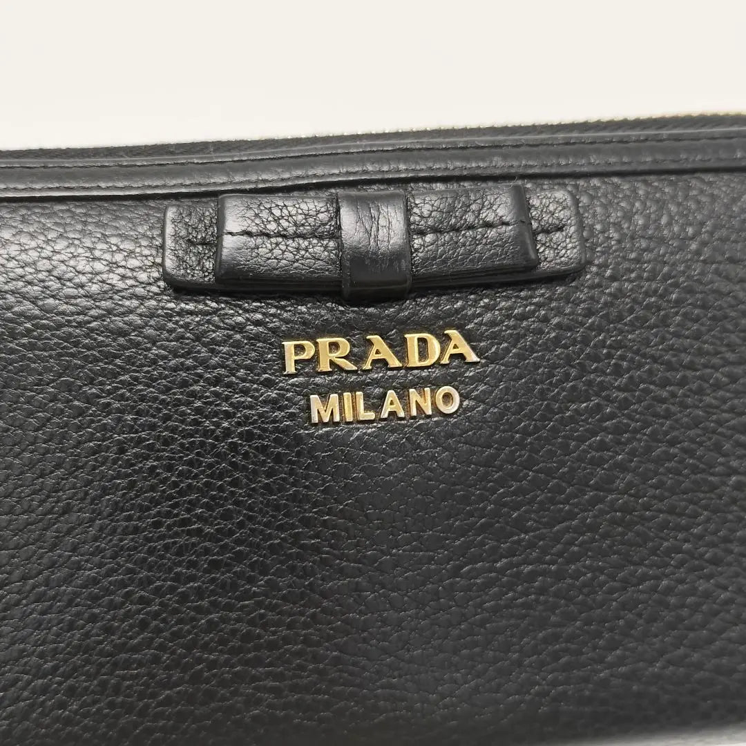 Beautiful condition ✨Prada Long Wallet Round Zipper Ribbon Leather Black Black